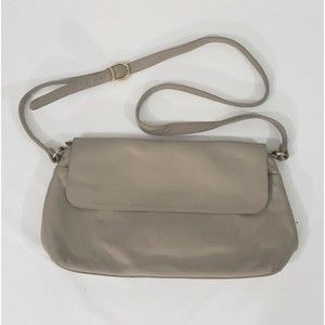 Stone Mountain Beige Pebbled Leather Flap Shoulderbag Purse
